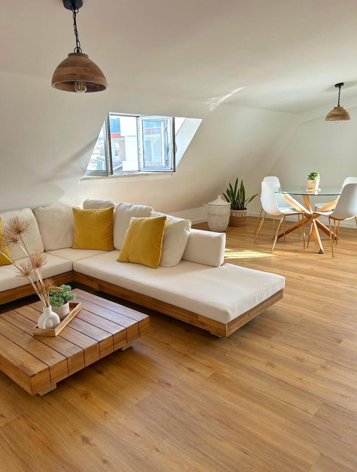 La Mansarda Sul Mare Apartment มอนเตซิลวาโน ภายนอก รูปภาพ