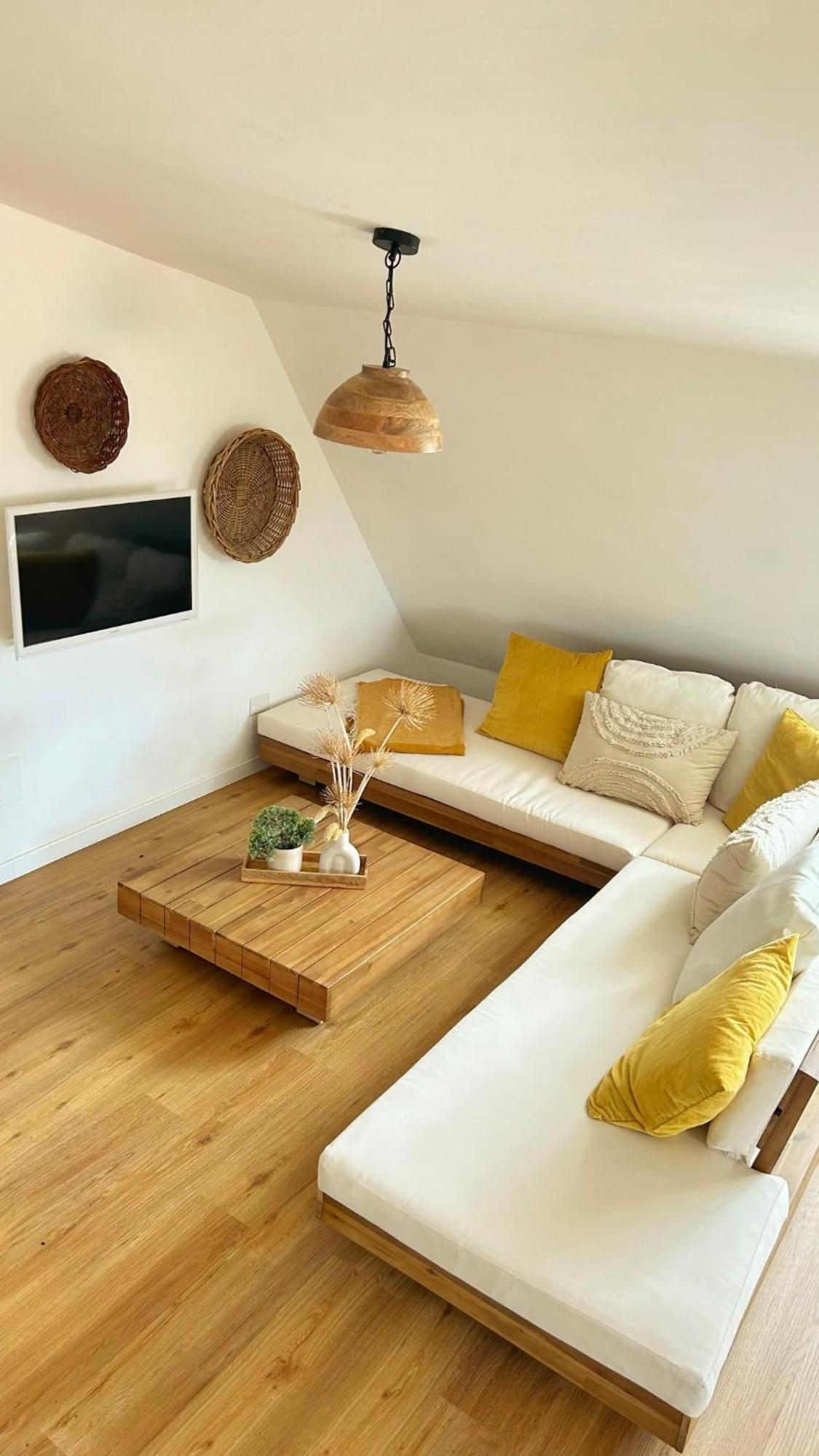 La Mansarda Sul Mare Apartment มอนเตซิลวาโน ภายนอก รูปภาพ